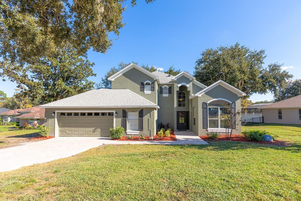 11021 VERSAILLES BOULEVARD, Clermont, FL 34711