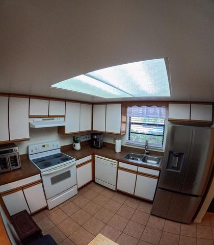 400 18th Street D, Vero Beach, FL 32960