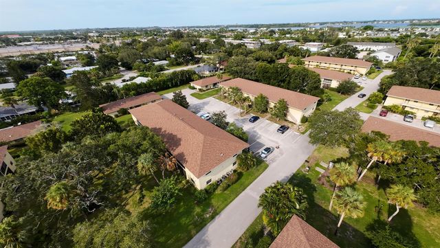 400 18th Street D, Vero Beach, FL 32960