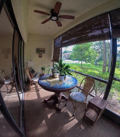 400 18th Street D, Vero Beach, FL 32960