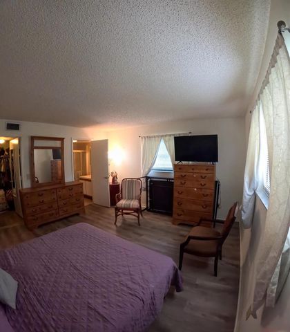 400 18th Street D, Vero Beach, FL 32960