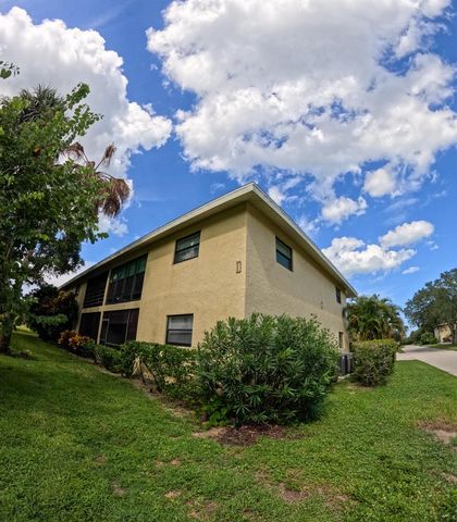 400 18th Street D, Vero Beach, FL 32960