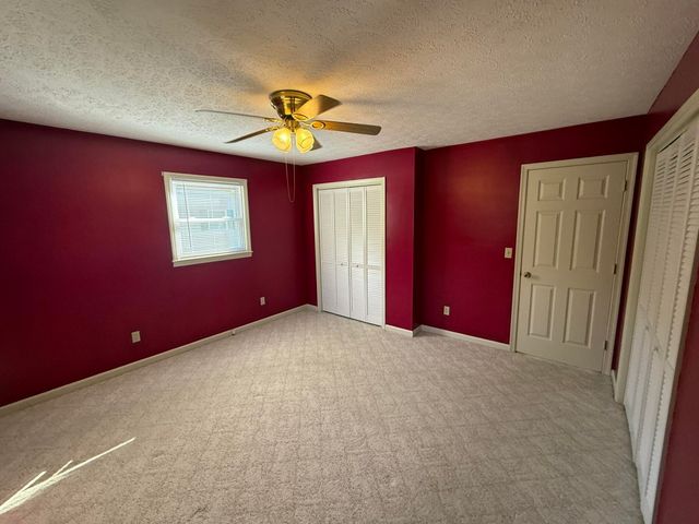 200 Sherry May ST, Covington, VA 24426