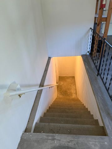 200 Sherry May ST, Covington, VA 24426