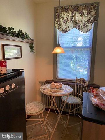 1367 PERKIOMEN AVE, Reading, PA 19602