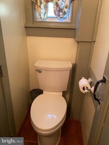 1367 PERKIOMEN AVE, Reading, PA 19602