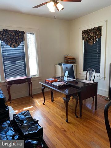 1367 PERKIOMEN AVE, Reading, PA 19602