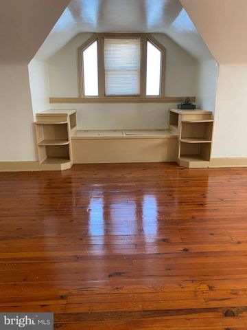 1367 PERKIOMEN AVE, Reading, PA 19602