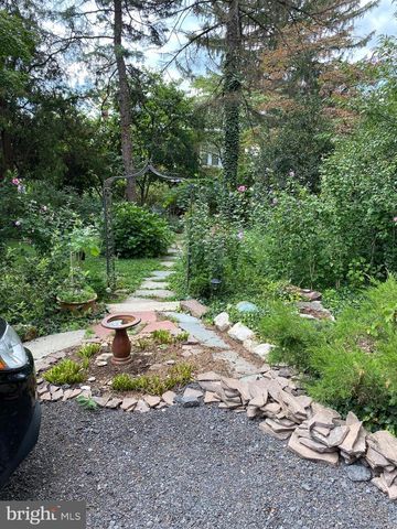 1367 PERKIOMEN AVE, Reading, PA 19602