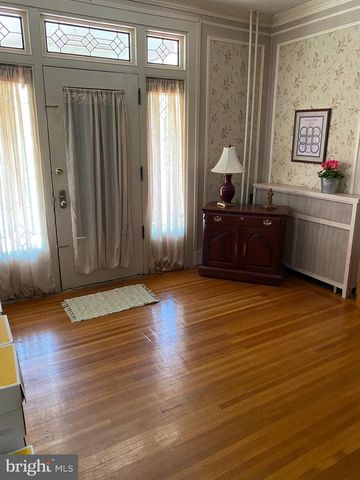 1367 PERKIOMEN AVE, Reading, PA 19602