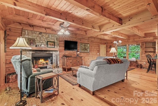 226 Signal Ridge 63, Sylva, NC 28779