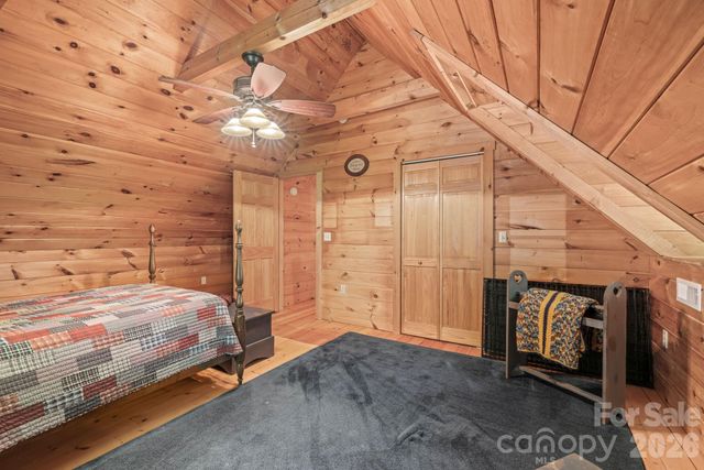 226 Signal Ridge 63, Sylva, NC 28779