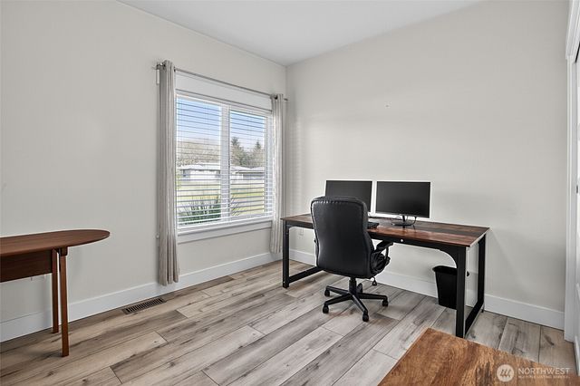 793 Island Circle SE, Ocean Shores, WA 98569