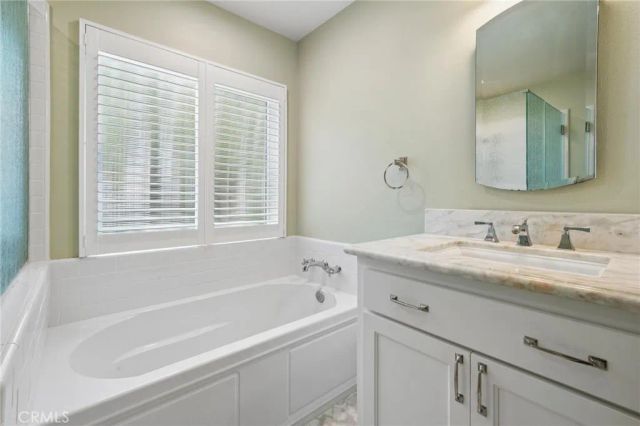 28269 Rodgers, Saugus, CA 91350