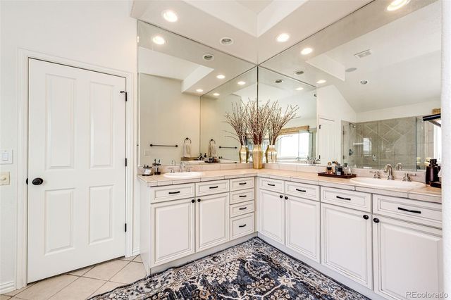 907 Greenridge Lane, Castle Pines, CO 80108