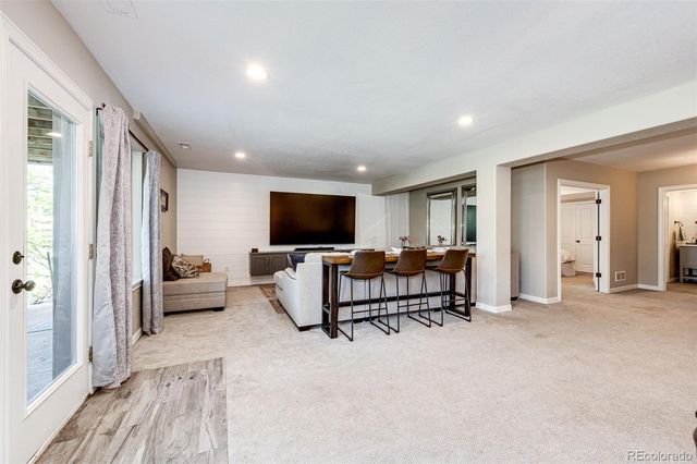 907 Greenridge Lane, Castle Pines, CO 80108
