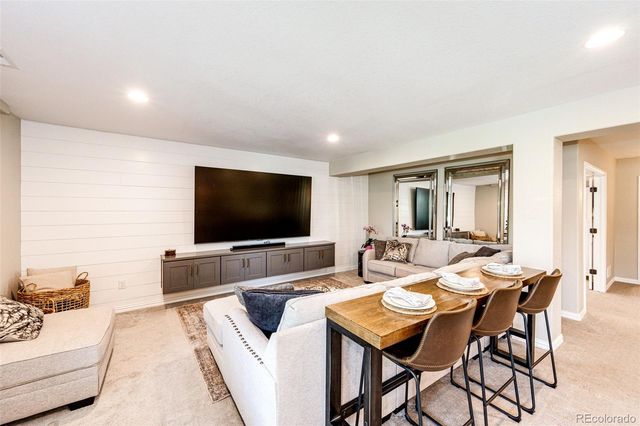 907 Greenridge Lane, Castle Pines, CO 80108
