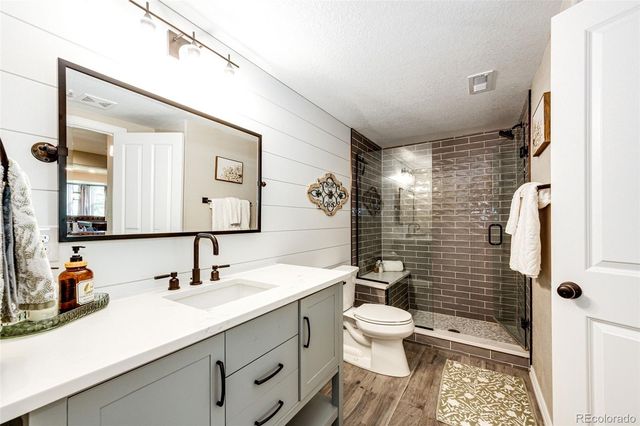 907 Greenridge Lane, Castle Pines, CO 80108