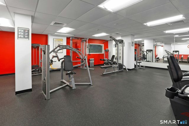 44 Strawberry Hill Avenue 7D, Stamford, CT 06902