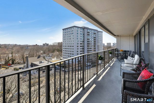 44 Strawberry Hill Avenue 7D, Stamford, CT 06902