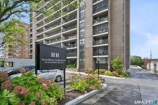 44 Strawberry Hill Avenue 7D, Stamford, CT 06902