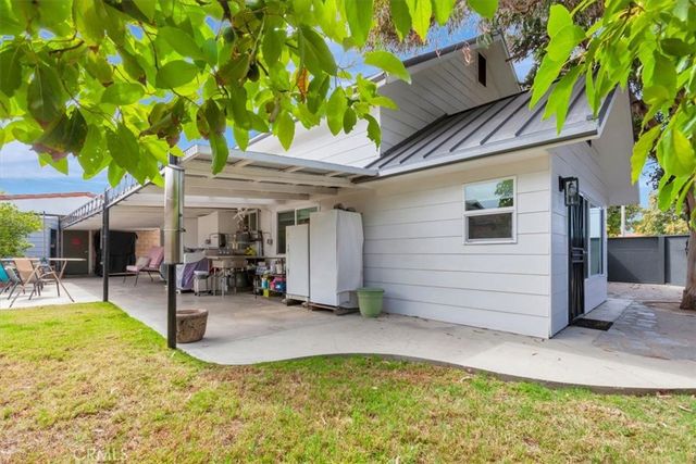 8532 Washington, Midway City, CA 92655