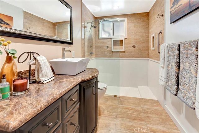 8532 Washington, Midway City, CA 92655
