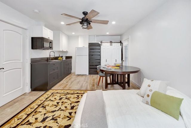 8532 Washington, Midway City, CA 92655
