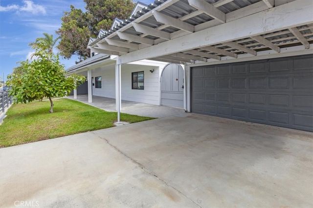 8532 Washington, Midway City, CA 92655