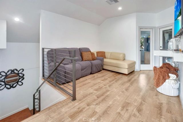 8532 Washington, Midway City, CA 92655