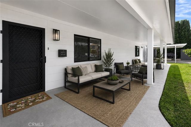 8532 Washington, Midway City, CA 92655