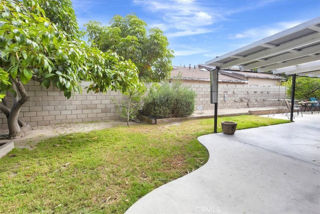 8532 Washington, Midway City, CA 92655