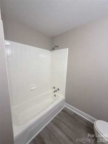 7124 Starvalley Drive, Charlotte, NC 28210