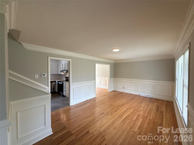 7124 Starvalley Drive, Charlotte, NC 28210