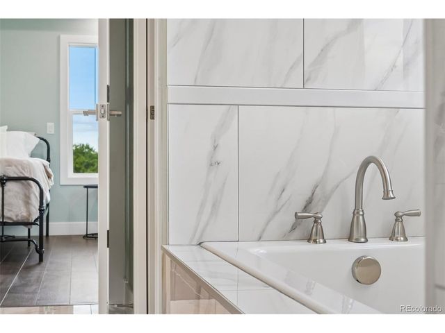 5950 Twilight Ave, Firestone, CO 80504