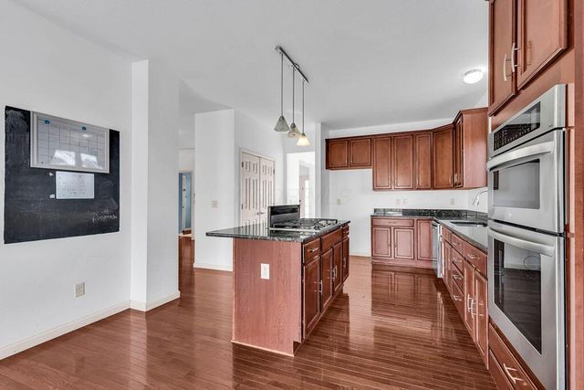 6146 Ravenhill Road, Hilliard, OH 43026