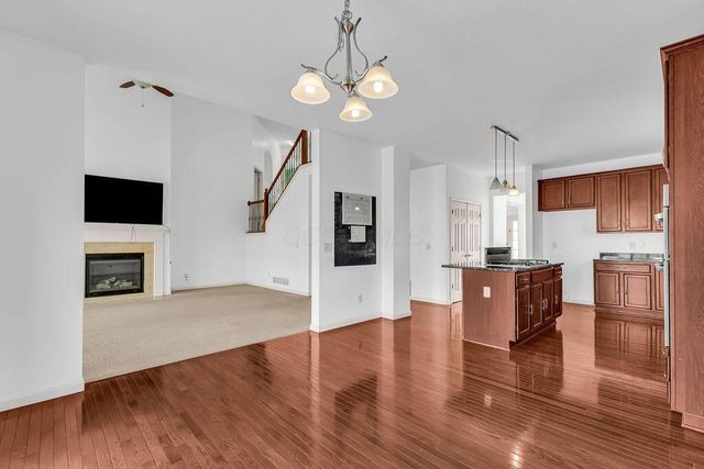 6146 Ravenhill Road, Hilliard, OH 43026