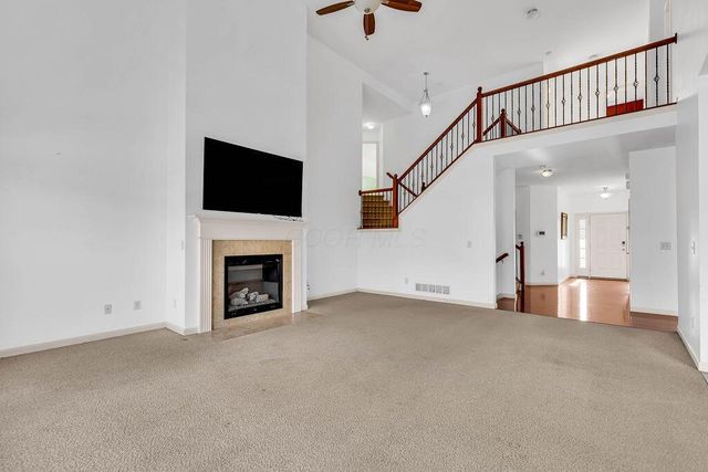 6146 Ravenhill Road, Hilliard, OH 43026