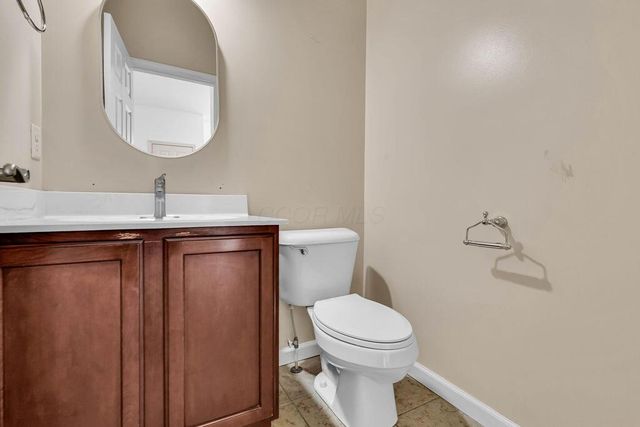 6146 Ravenhill Road, Hilliard, OH 43026