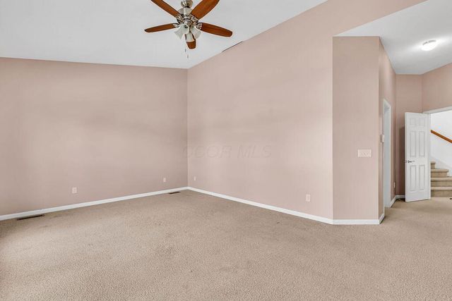 6146 Ravenhill Road, Hilliard, OH 43026