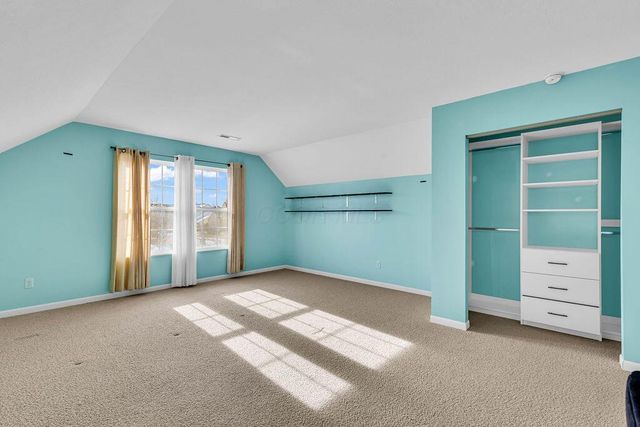 6146 Ravenhill Road, Hilliard, OH 43026