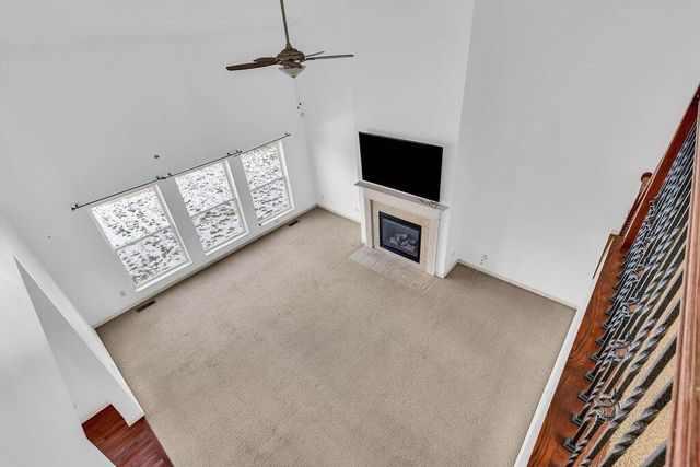 6146 Ravenhill Road, Hilliard, OH 43026