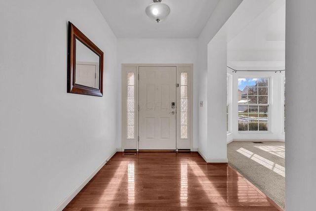 6146 Ravenhill Road, Hilliard, OH 43026