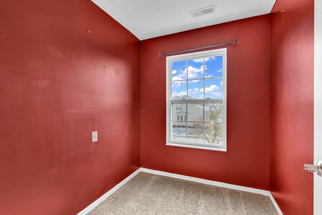 6146 Ravenhill Road, Hilliard, OH 43026