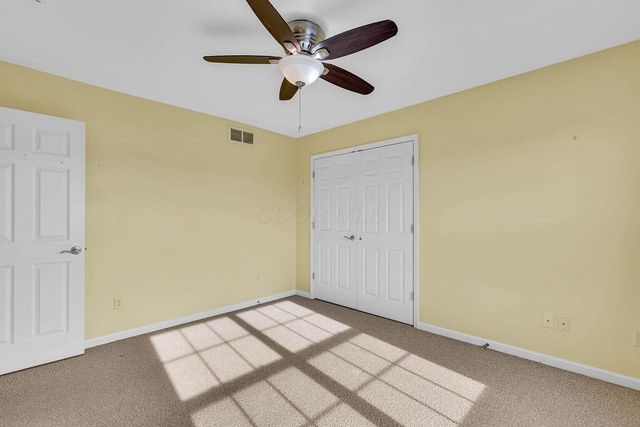 6146 Ravenhill Road, Hilliard, OH 43026