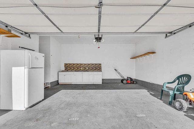 6146 Ravenhill Road, Hilliard, OH 43026