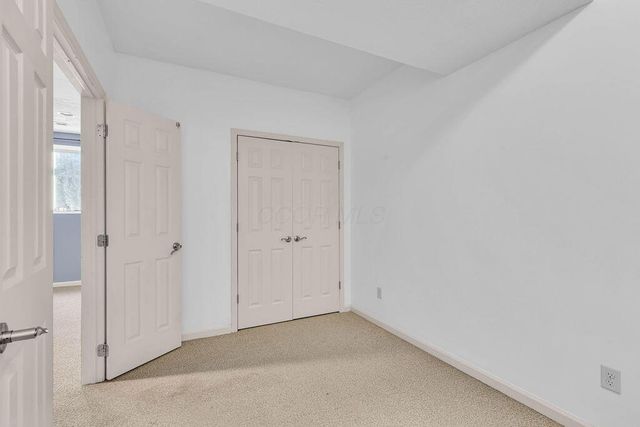 6146 Ravenhill Road, Hilliard, OH 43026