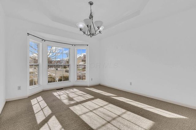 6146 Ravenhill Road, Hilliard, OH 43026