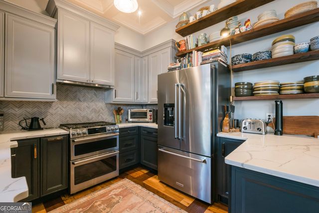 108 E Gaston Street, Savannah, GA 31401