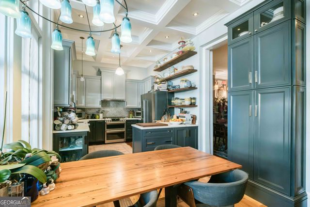 108 E Gaston Street, Savannah, GA 31401